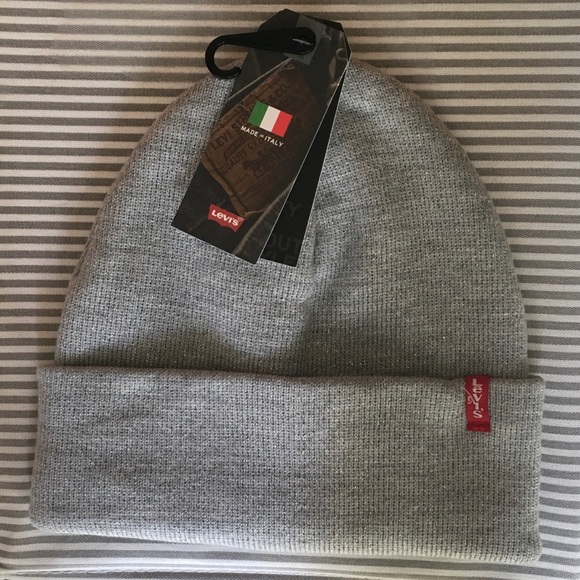 ❤️4/30❤️ Levi’s beanie - Picture 2 of 4